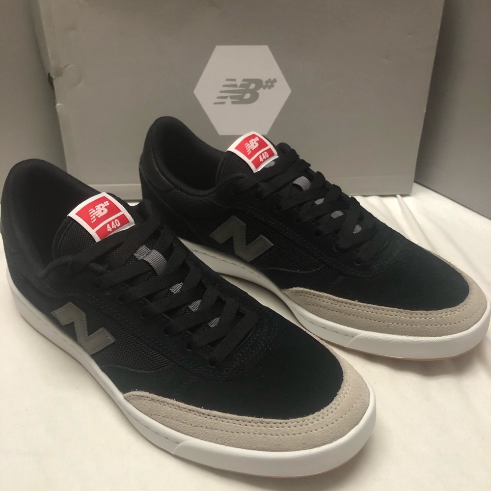 New balance 440 black